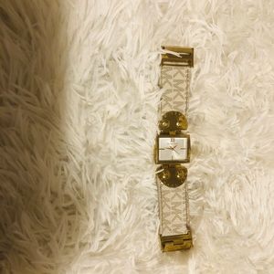 MK Watch